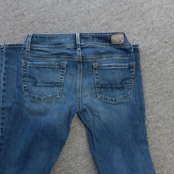 American Eagle Outfitters Denim - American Eagle Outfitters Size 2 Regular